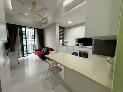 The Quinn (D19), Apartment #622132211